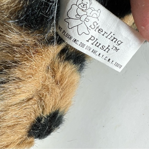 Sterling Plush Vtg Tiger Stuffed Animal 7” - Picture 5 of 6